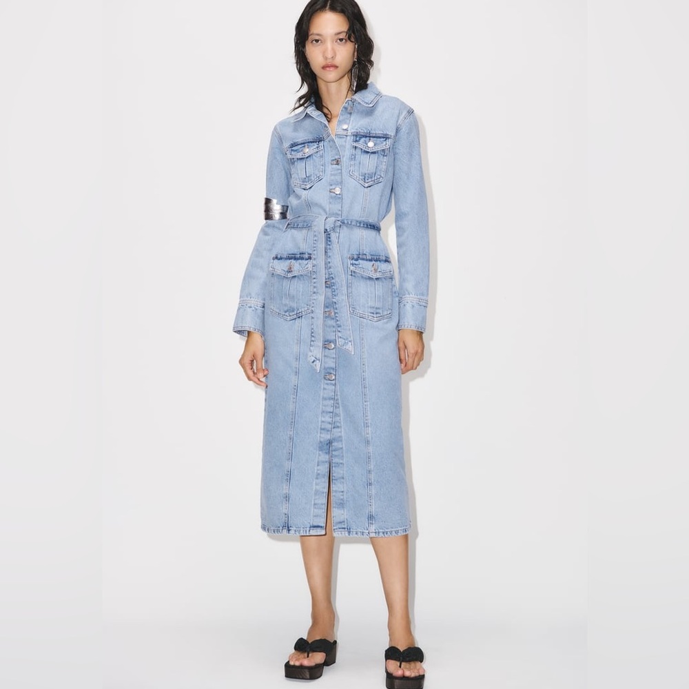 Zara denim dress with pockets